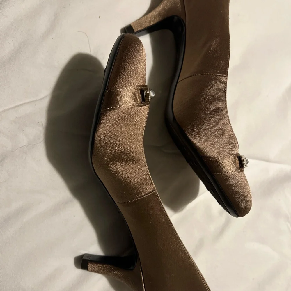 Life Stride Bronze Metallic Jeweled Toe Pumps